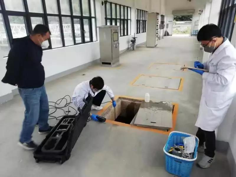 94bd270ad8534f53a0e0450d9635f8db.jpg 94bd270ad8534f53a0e0450d9635f8db.jpg